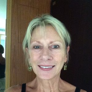 Meet your Posher, Jane